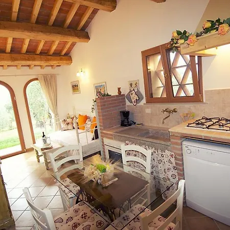 Дом отдыха Case&colline Lorena