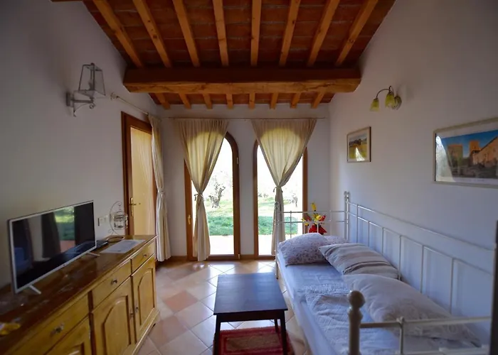 Case&colline Lorena 度假居 蒙泰斯库达伊奥